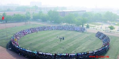 衡水中学副校长:高考成功靠的是“精神特区”